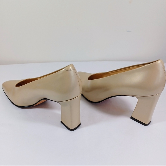 Via Spiga light Gold Pumps, size 6, 2.5” heel - Picture 5 of 13